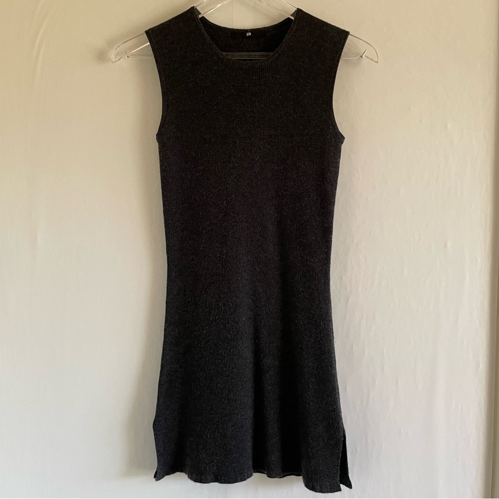 Jarbo Sleeveless Gray Merino Wool Mini Dress